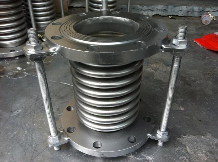 波纹51漫画APP官方网站的拼装，打压试验的疑难问题